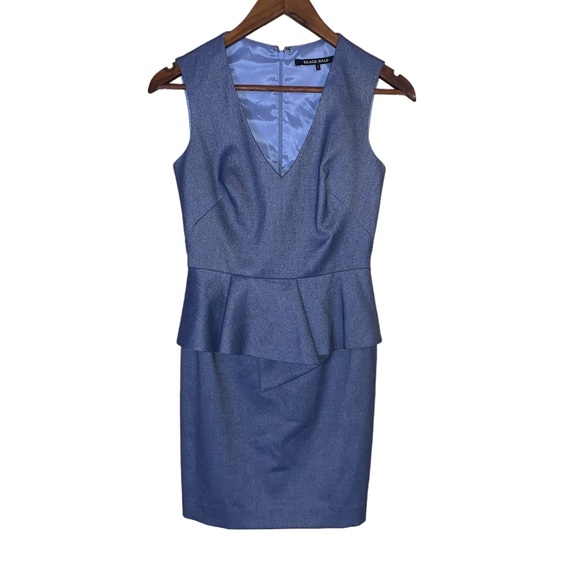 blue floral ruched midi dress The Navy Lace Up Floral Ruched Midi Dress main image 1
